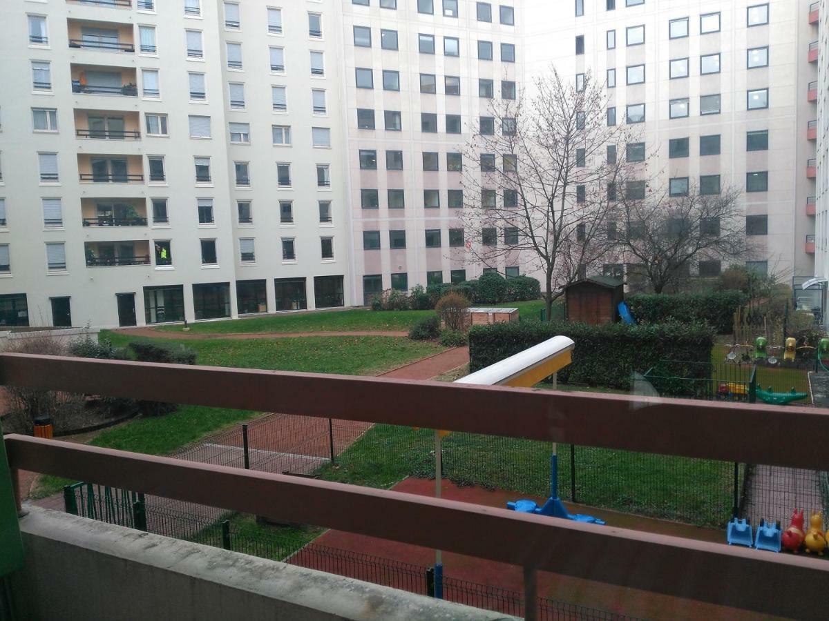 Bel Et Spacieux Appartement De 84 M² Avec Parking Tres Proche Du Metro Garibaldi Lyon Exterior foto
